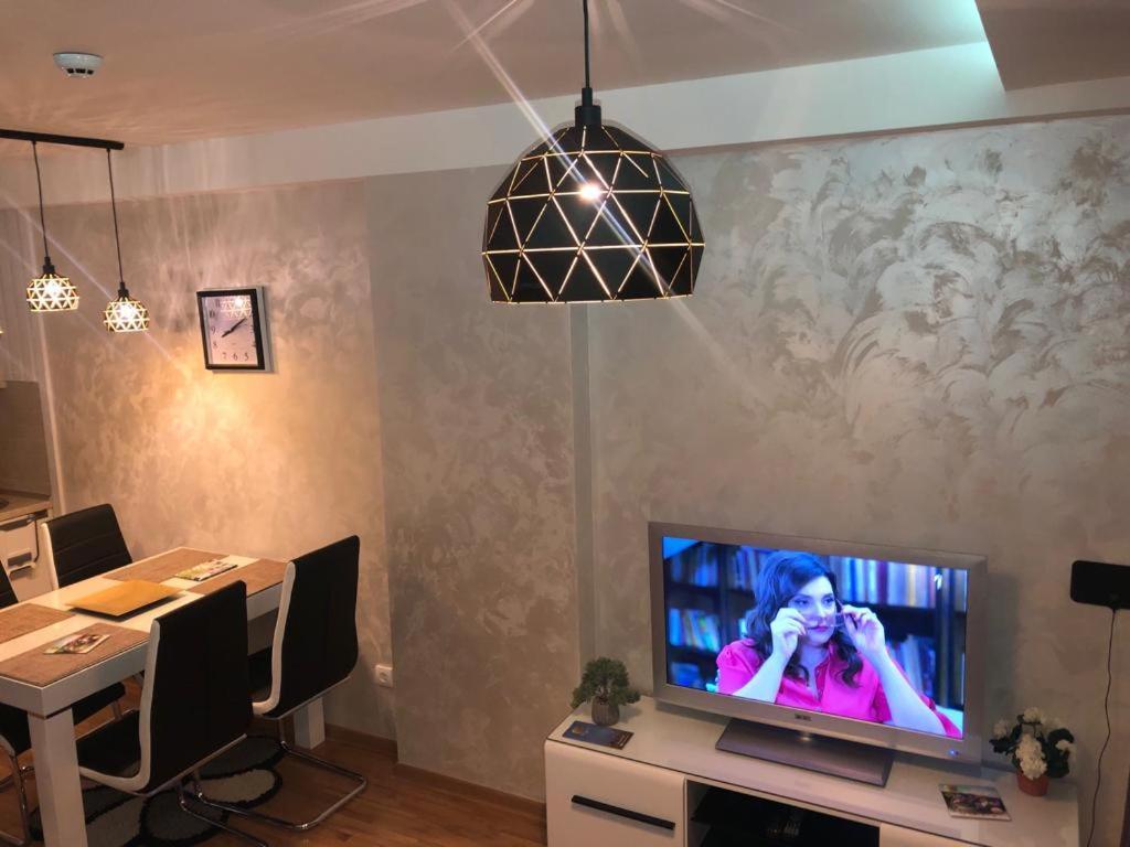 Apartman Kraljevi Cardaci Sadikovic Sa Garazom Kopaonik Esterno foto