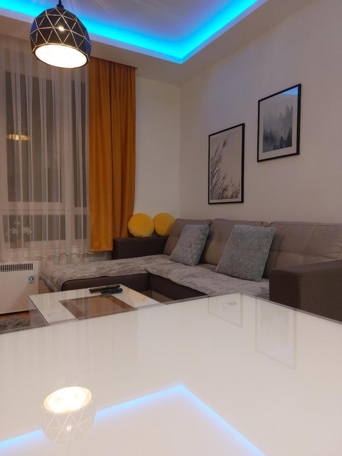 Apartman Kraljevi Cardaci Sadikovic Sa Garazom Kopaonik Esterno foto