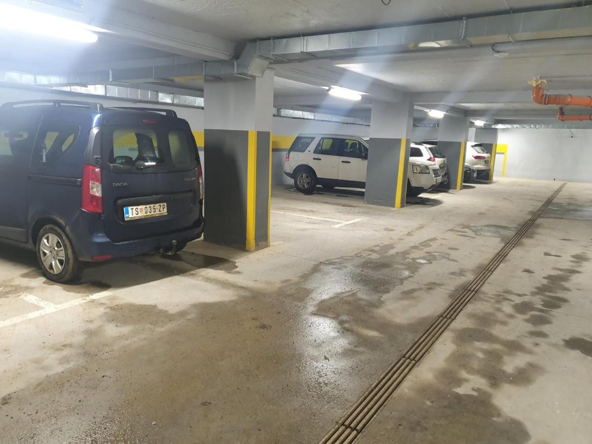 Apartman Kraljevi Cardaci Sadikovic Sa Garazom Kopaonik Esterno foto